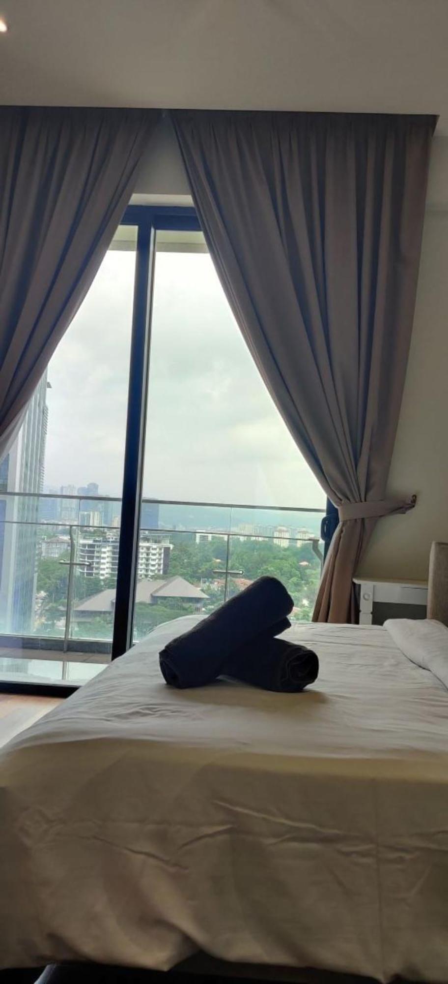 The Manor Klcc Serviced Apartment Куала-Лумпур Екстер'єр фото