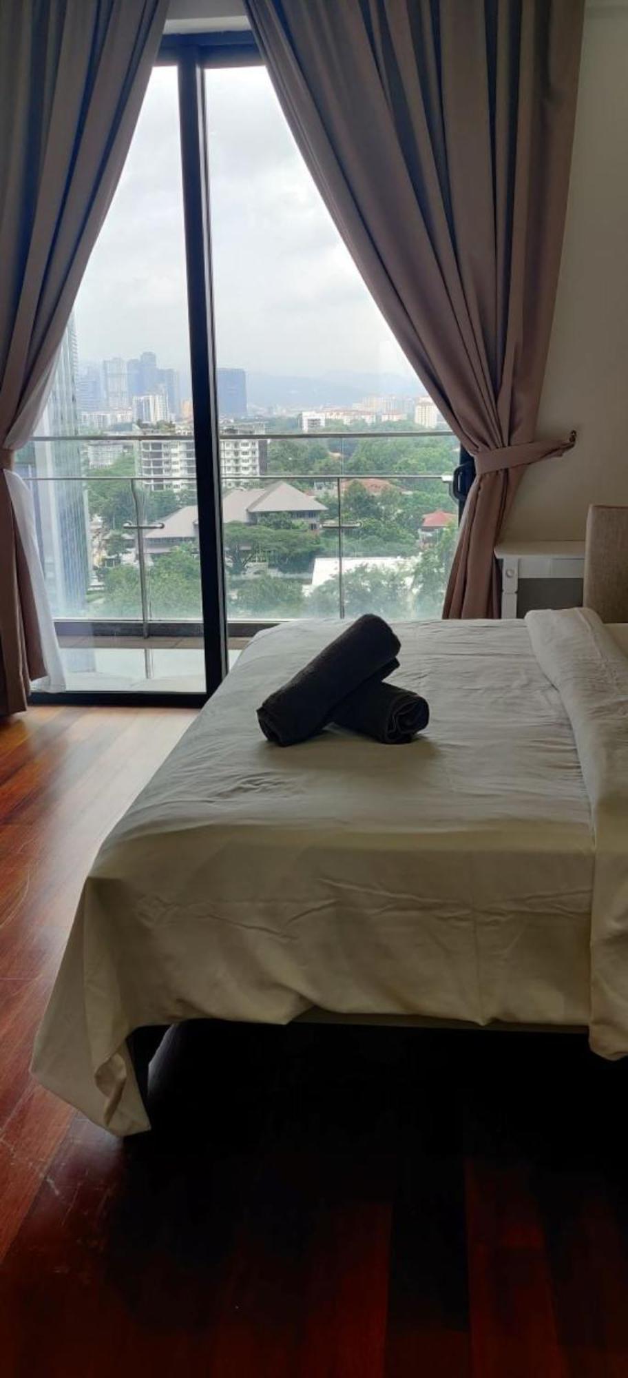The Manor Klcc Serviced Apartment Куала-Лумпур Екстер'єр фото